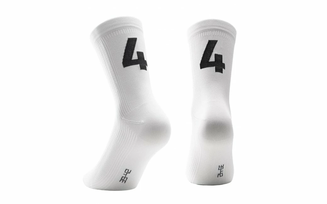 Chaussettes ASSOS Poker Socks "4" Blanc 1 Chaussettes ASSOS Poker Socks "4" Blanc