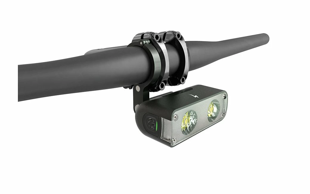 Eclairage Avant Specialized Flux 1250 1 Eclairage Avant Specialized Flux 1250