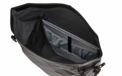 Paire De Sacoche THULE Shield Pannier Noir -Cheap Vélo Store paire de sacoche thule shield pannier noir 4