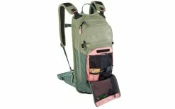 Sac à Dos EVOC Stage 6L Vert Olive + Poche à Eau 2L -Cheap Vélo Store sac a dos evoc stage 6l vert olive poche a eau 2l 3