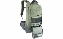 Sac à Dos Evoc Protector Trail Pro 10 Vert Olive - 2021 9 Sac à Dos Evoc Protector Trail Pro 10 Vert Olive - 2021 -Cheap Vélo Store sac a dos protector evoc trail pro 10 vert olive 2021 3