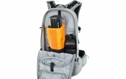 Sac EVOC FR Enduro E-Ride 16 Poche Baddder 2L Gris/Orange -Cheap Vélo Store sac evoc fr enduro e ride 16 poche baddder 2l grisorange 4