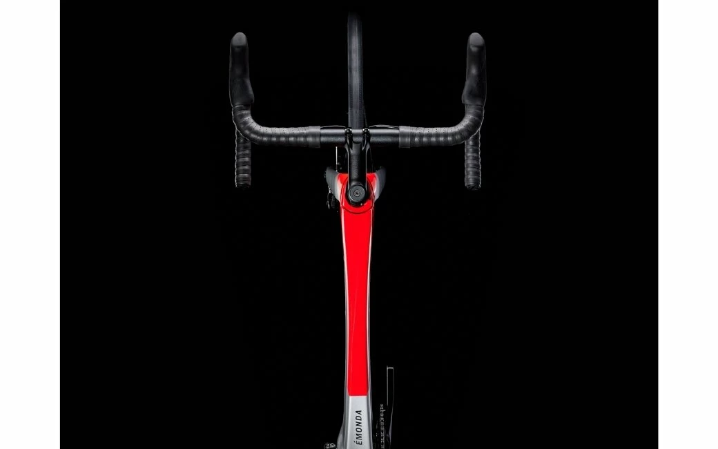 Vélo De Route TREK Emonda SL 6 Di2 Gris/Rouge - 2023 5 Vélo De Route TREK Emonda SL 6 Di2 Gris/Rouge - 2023 – Image 5