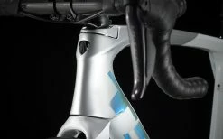 Vélo De Route TREK Emonda SL 7 Blanc/Holographic - 2023 9 Vélo De Route TREK Emonda SL 7 Blanc/Holographic - 2023 -Cheap Vélo Store velo de route trek emonda sl 7 blancholographic 2023 3