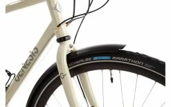 Genesis Bike Vélo De Voyage Genesis Tour De Fer 10 Blanc - 2022 -Cheap Vélo Store velo de voyage genesis tour de fer 10 blanc 2022 2