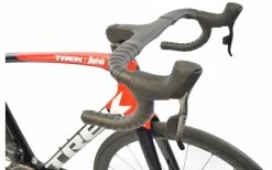 Vélo Route TREK Emonda SLR 7 ETap Bleu/Rouge - 2022 -Cheap Vélo Store velo route trek emonda slr 7 etap bleurouge 2022 2