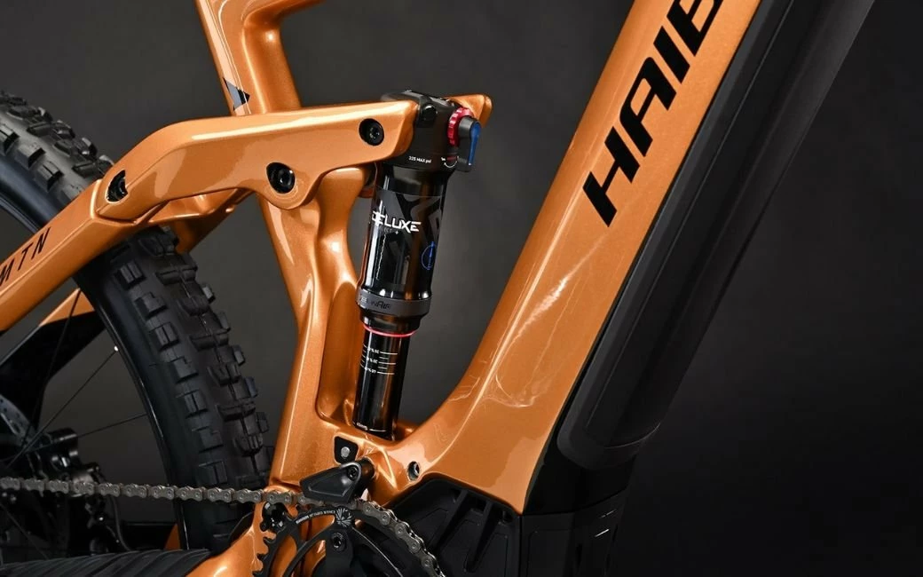 VTT électrique Haibike Allmtn CF 6 Orange/Noir 600Wh - 2022 5 VTT électrique Haibike Allmtn CF 6 Orange/Noir 600Wh - 2022 – Image 5