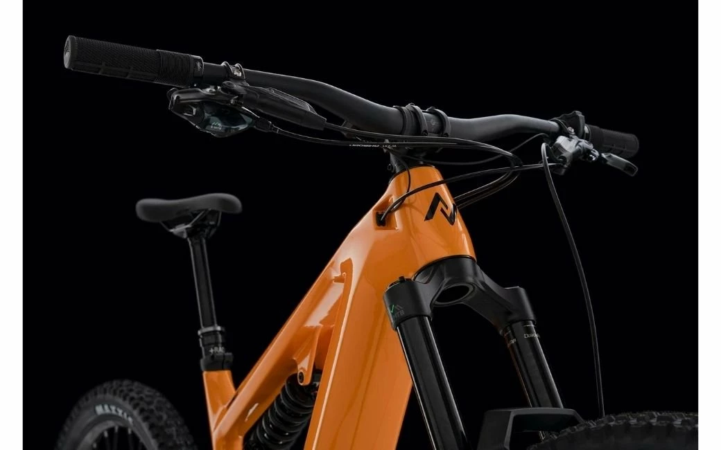 VTT électrique NORCO Range VLT 900 Wh C2 Orange/Noir - 2023 3 VTT électrique NORCO Range VLT 900 Wh C2 Orange/Noir - 2023 – Image 3