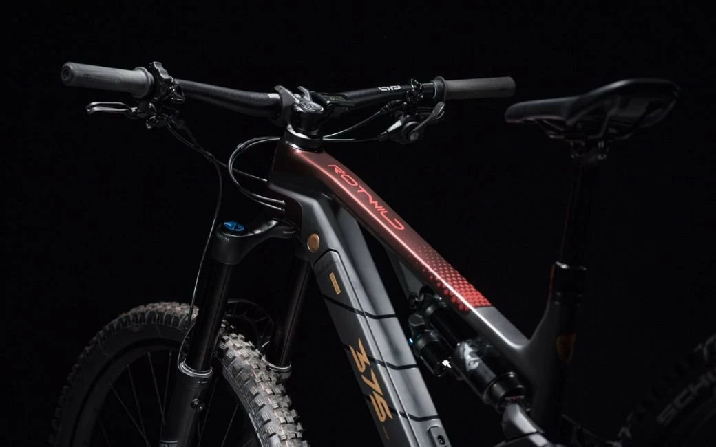 VTT électrique Rotwild RG375 PRO Rouge/Noir - 2023 3 VTT électrique Rotwild RG375 PRO Rouge/Noir - 2023 – Image 3