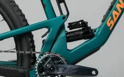 VTT SANTA CRUZ Hightower C "AXS" Reserve Turquoise - 2023 7 VTT SANTA CRUZ Hightower C "AXS" Reserve Turquoise - 2023 -Cheap Vélo Store vtt santa cruz hightower c axs reserve turquoise 2023 3